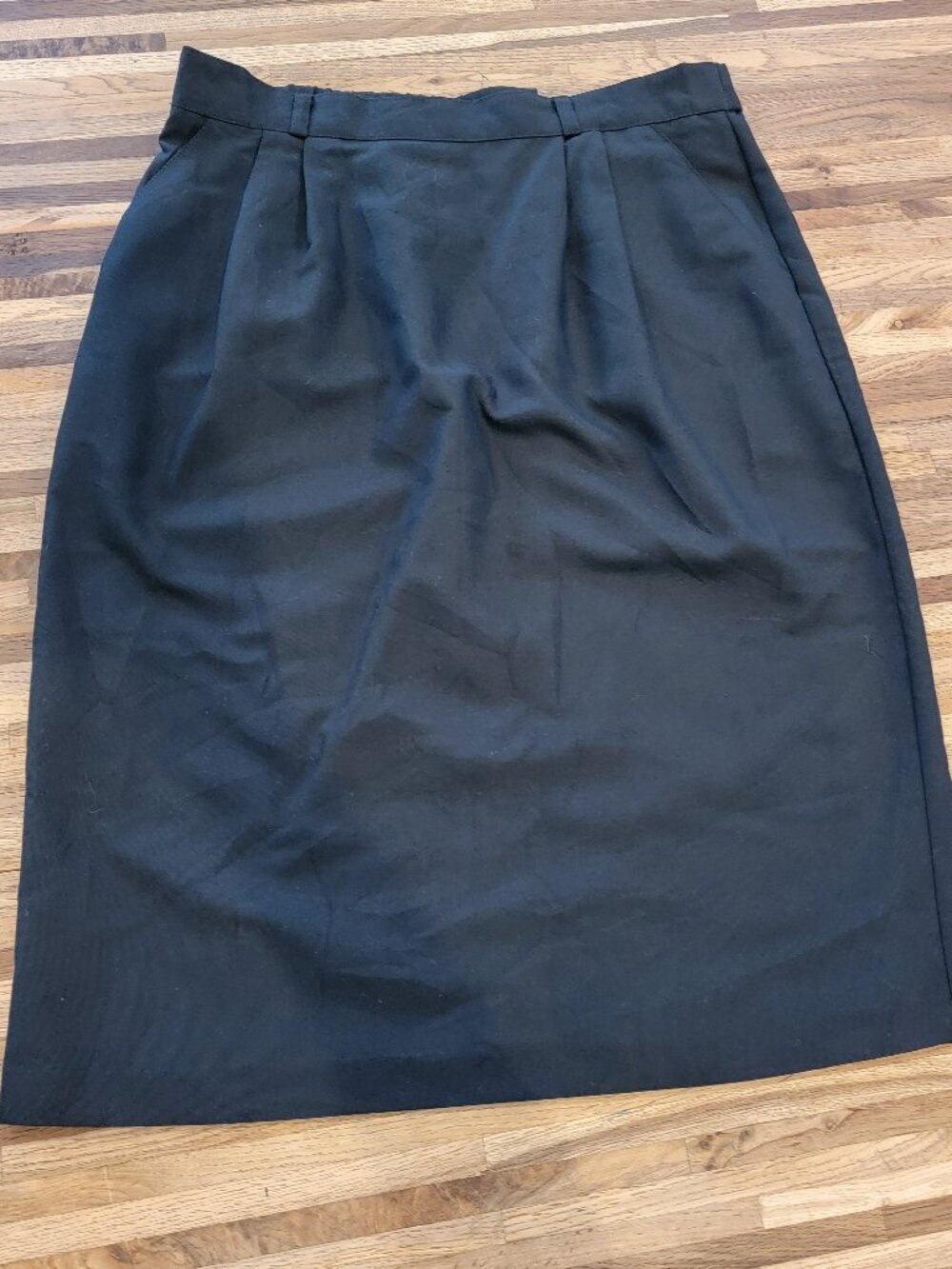 Limited Issue Black Knee Length Trouser Skirt with Zip Closure/Waist Pleats